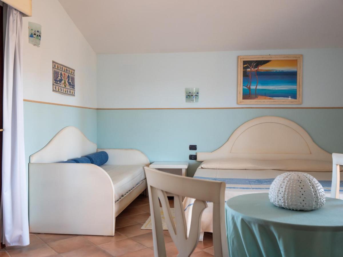 קאלאסטה Hotel Luci Del Faro מראה חיצוני תמונה