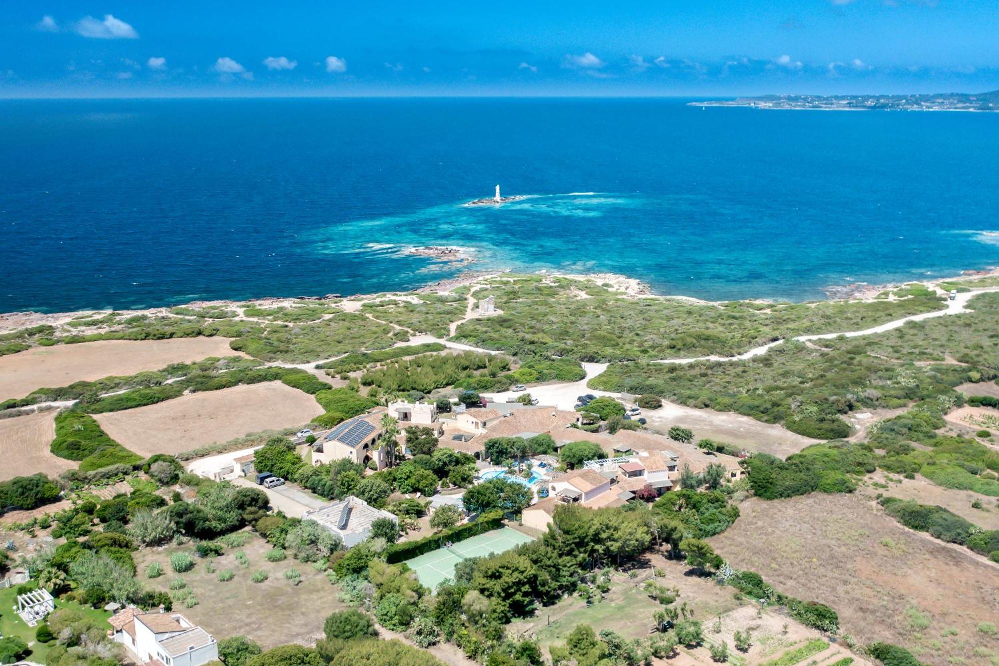 קאלאסטה Hotel Luci Del Faro מראה חיצוני תמונה